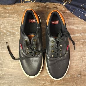 Levi Strauss & Co., Faux Leather Women's Sneakers Size 6